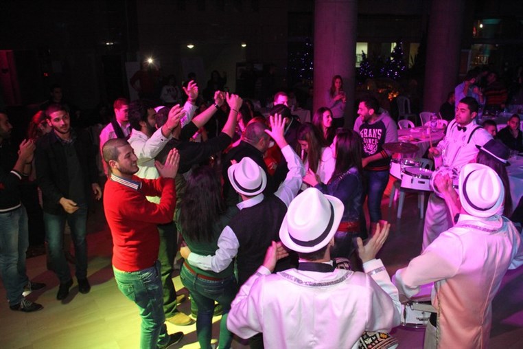 Christmas in Green at Sagesse University
